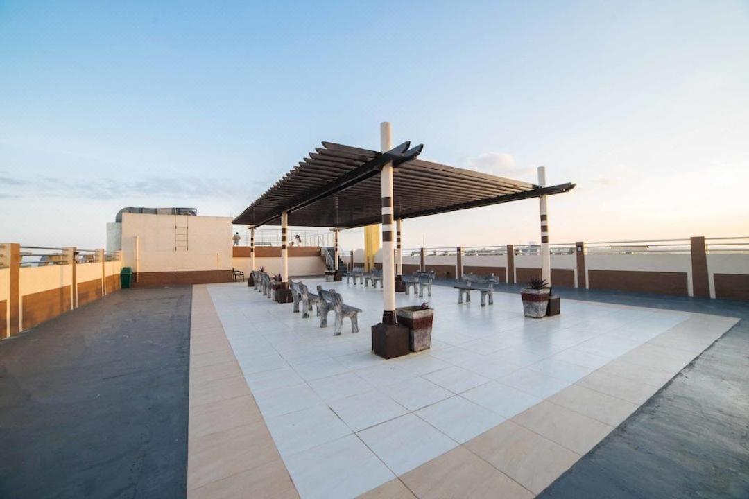 Cityland Tagaytay Taal Lake View City View Free Pool Parking Studios With Balcony Are City View 따가이따이 외부 사진