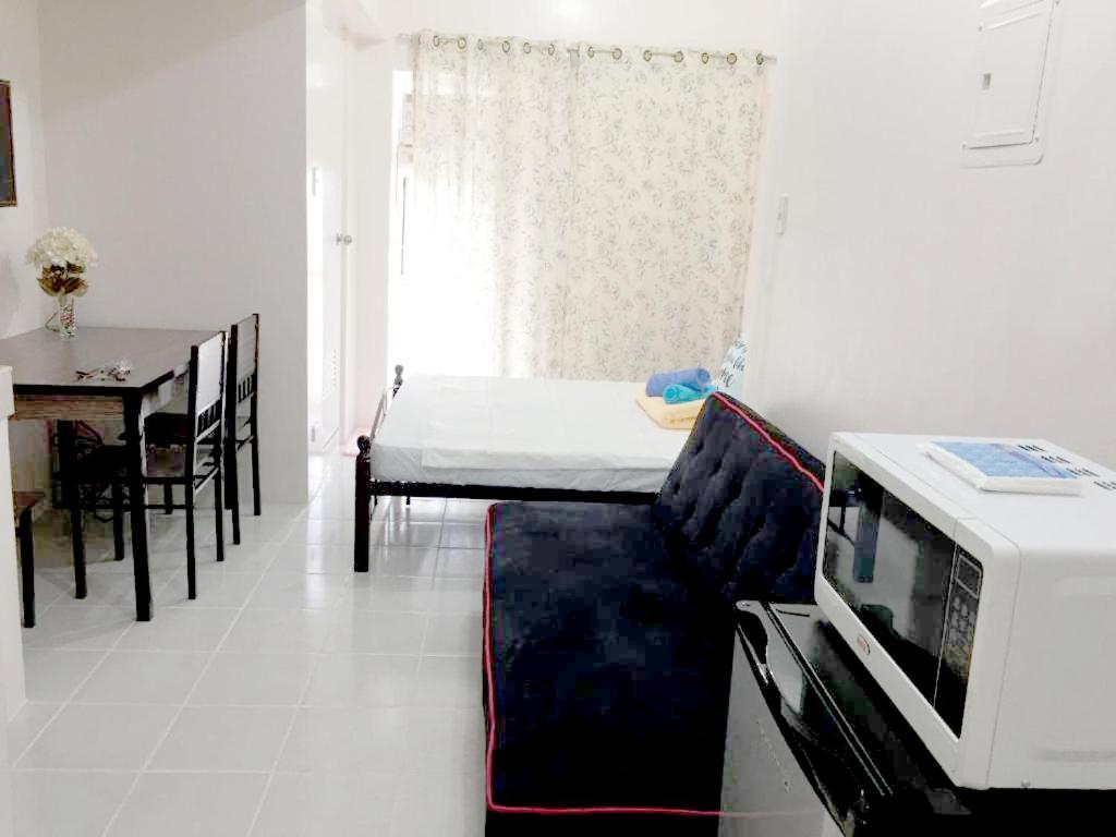 Cityland Tagaytay Taal Lake View City View Free Pool Parking Studios With Balcony Are City View 따가이따이 외부 사진