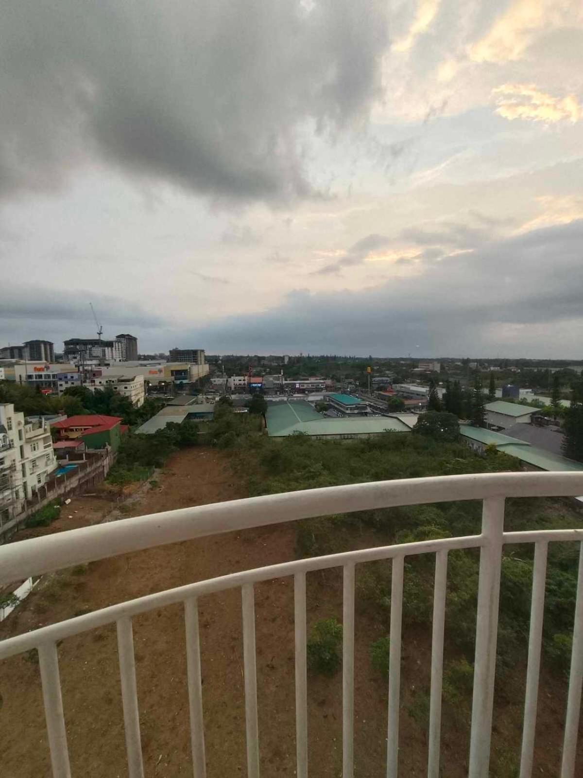 Cityland Tagaytay Taal Lake View City View Free Pool Parking Studios With Balcony Are City View 따가이따이 외부 사진