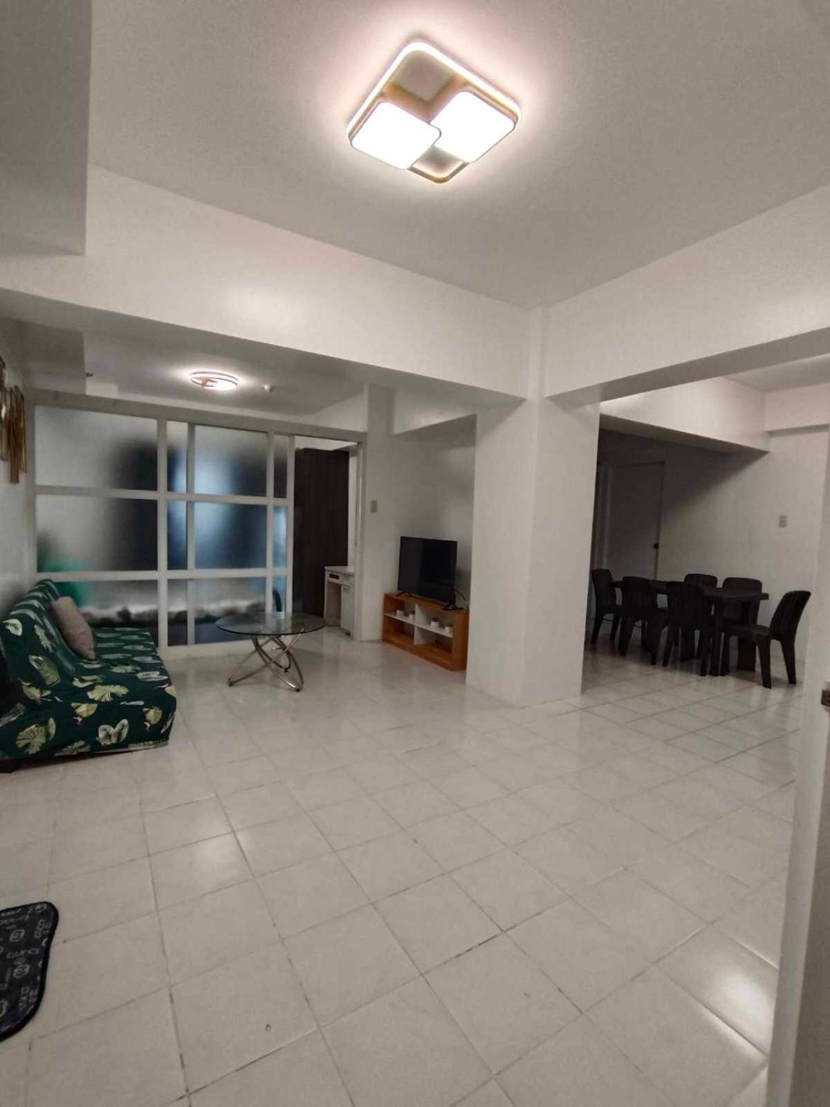 Cityland Tagaytay Taal Lake View City View Free Pool Parking Studios With Balcony Are City View 따가이따이 외부 사진